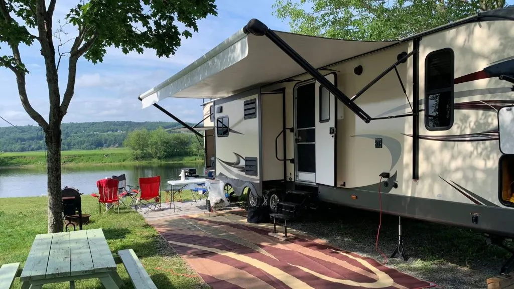Hartt Island RV Resort & Water Park